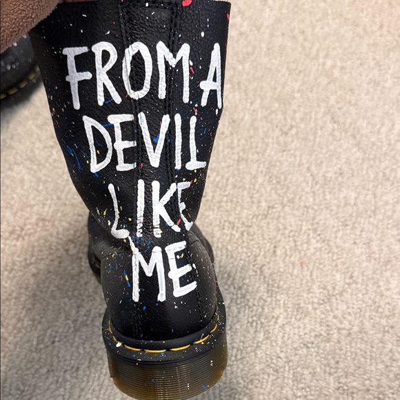 Boots with Colorful Paint Splatter - Picture 4 of 5